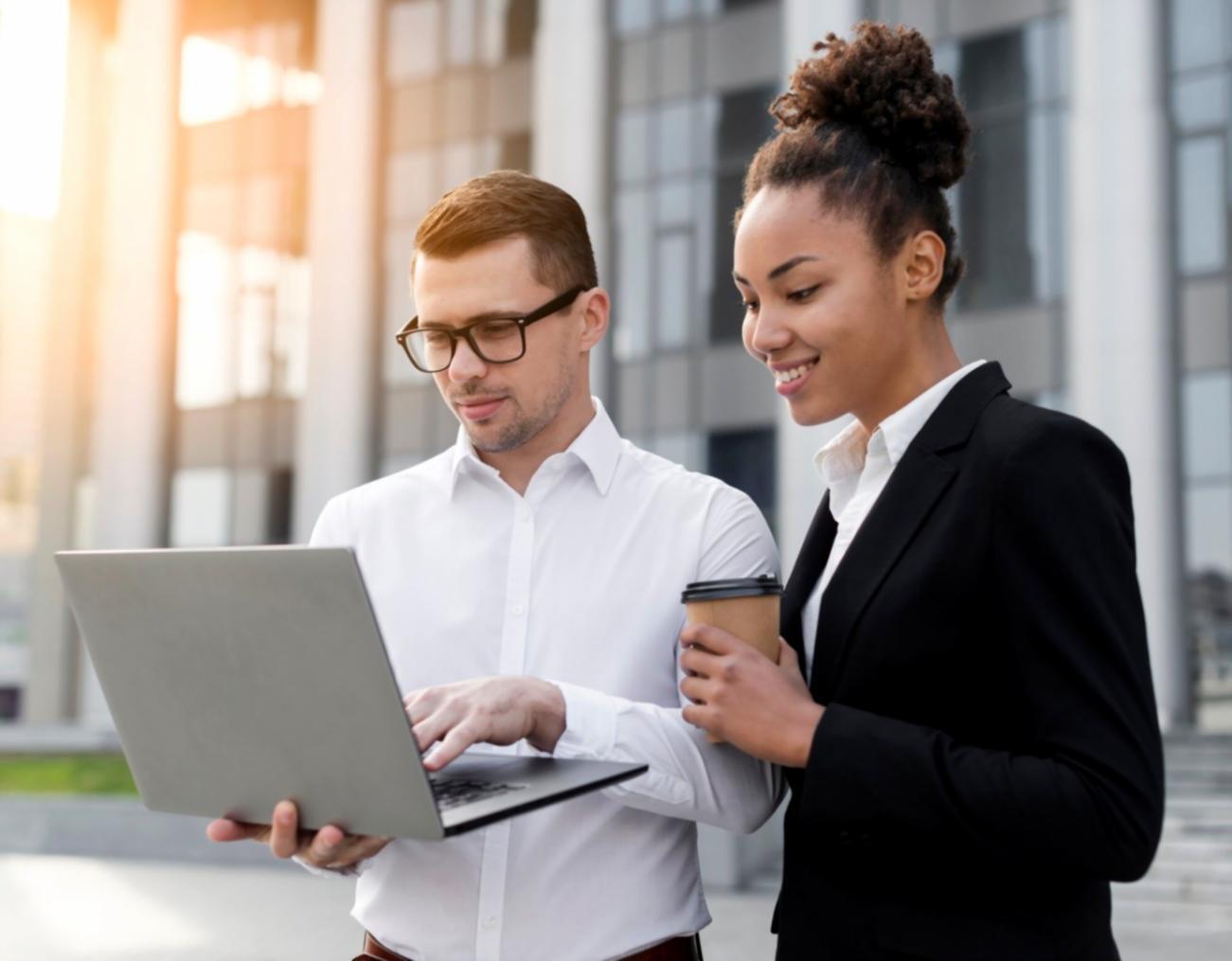 Скетчбук с эскизами и набросками